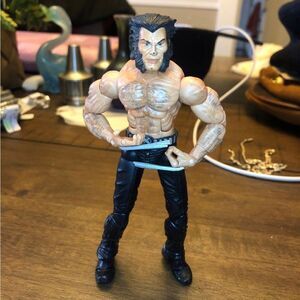 MARVEL LEGENDS Toy Biz WOLVERINE Classics‎  Shirtless Action Figure 2003 Logan